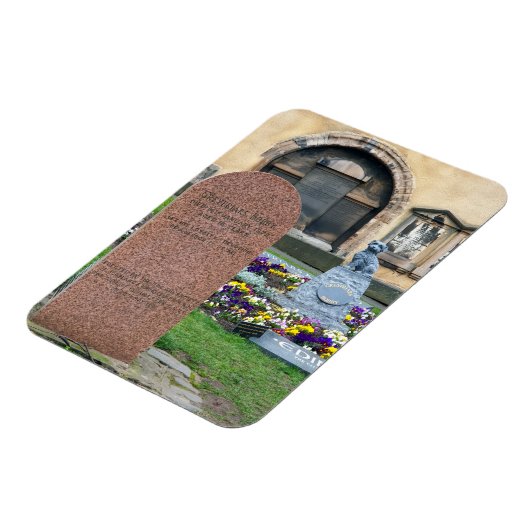 Grave en shrine to Bobby in Greyfriars Kirkyard Magneet (Linkerzijde)