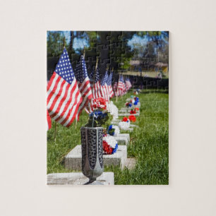 Graves gekleed met Memorial Day Flags Legpuzzel