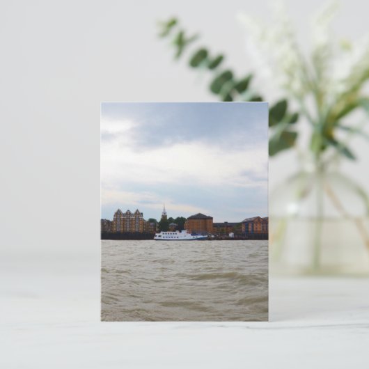 Gravesend in Kent. Briefkaart (Staand voorkant)