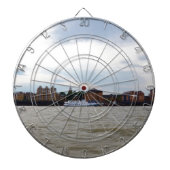 Gravesend in Kent. Dartbord (Voorkant)