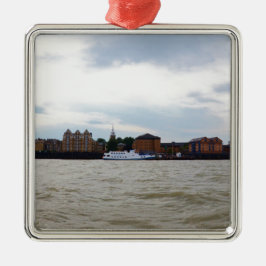 Gravesend in Kent. Metalen Ornament