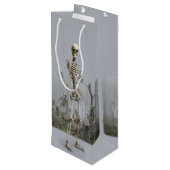 Graveyard Haunting Beverage Gift Bag Wijn Cadeautas (Achterkant Gekanteld)
