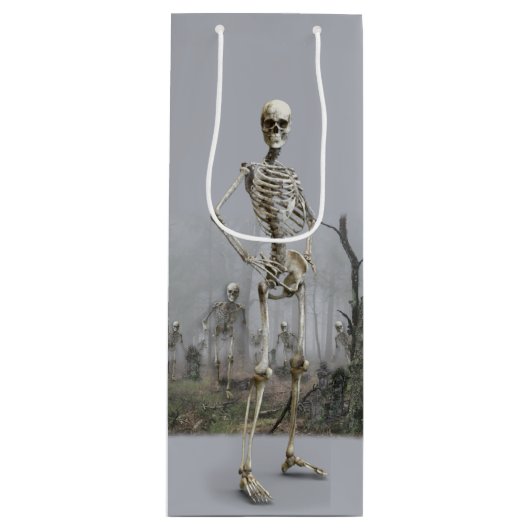Graveyard Haunting Beverage Gift Bag Wijn Cadeautas (Voorkant)