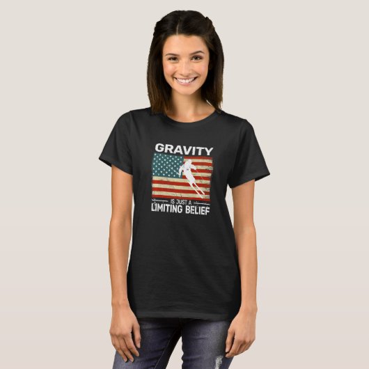 Gravity is just a Limiting Belief US Flag snow ski T-shirt (Voorkant volledig)