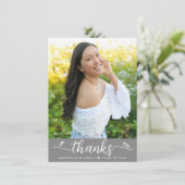 Gray Afstuderen Foto Modern Elegant Script Hecht Bedankkaart (Staand voorkant)