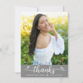 Gray Afstuderen Foto Modern Elegant Script Hecht Bedankkaart (Voorkant)