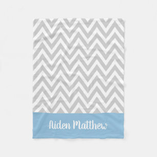 Gray and Blue Chevron Naam Monogramed Fleece Deken