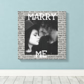 Gray and White Marry Me Couple's Photo Wall Art Canvas Afdruk (Insitu (Houten vloer))