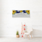 Gray Barn Wood Navy Blue Sunflower Rustic Wedding Spandoek (Insitu)