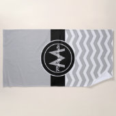 Gray Black Chevron Strandlaken (Voorkant)