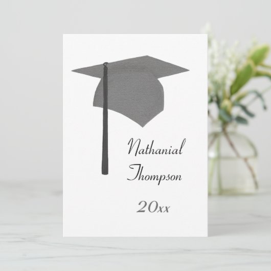 Gray Black Graduation Cap and Tassel Invitations Kaart (Staand voorkant)