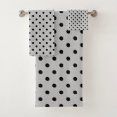 Gray Black Polka Dot Bad Handdoek (Insitu)