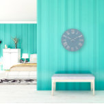 Gray Blue Silver Metallic Grey Roman Numbers Grote Klok<br><div class="desc">Unieke minimale en decoratieve corresponderen met de werkelijke mode in het thuisdecor. U kunt de vorm en kleur van de hand veranderen. Het ontwerp van florenceK</div>