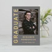 Gray Boy Foto Gold Foil Afstuderen kondiging Folie Uitnodiging (Staand Voorkant)