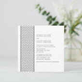 Gray Chevron Border Wedding Invite Kaart (Staand voorkant)