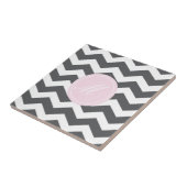 Gray Chevron met Monogram Tiles Tegeltje (Zijkant)