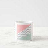 Gray Chevron Mint en Coral Espresso Kop (Voorkant)