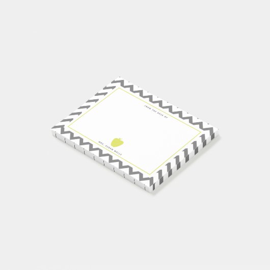 Gray Chevron Neon Yellow Apple Teacher Post-it® Notes (Schuin)