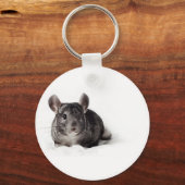 Gray Chinchilla Cute in Blanket Sleutelhanger (Voorkant)