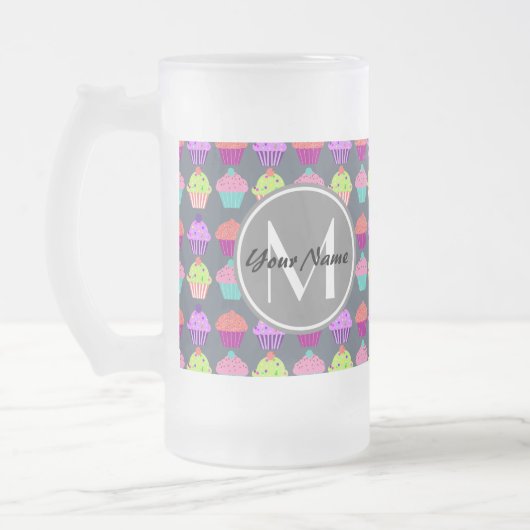 Gray Cupcakes, gepersonaliseerde naam Monogram Matglas Bierpul (Links)