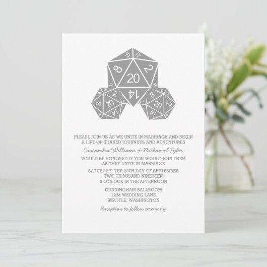 Gray D20 Dice Wedding Invite Kaart (Staand voorkant)