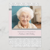Gray Damask Foto 90th Birthday Party Invitations Kaart (Voorkant / Achterkant)