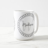 Gray Decorative Circle Pas Monogram Mok aan (Voorkant rechts)