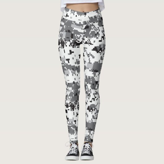 Gray Digital Camouflage Leggings (Voorkant)