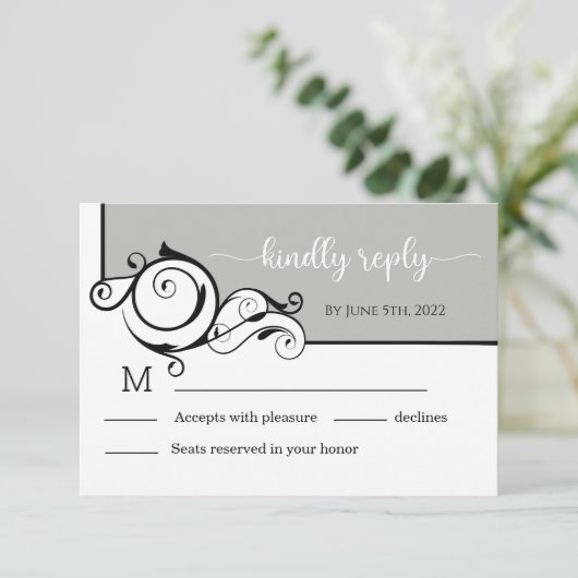 Gray Elegant Calligraphy Wedding RSVP Kaart (Staand voorkant)