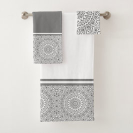 Gray en White Modern Mandala Bad Handdoek