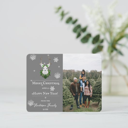Gray Festive Reindeer Holiday Fotokaart Feestdagenkaart (Staand voorkant)