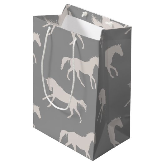 Gray Galloping Horses Pattern Medium Cadeauzakje (Voorkant Gekanteld)