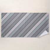 Gray Green With Black Stripes On Watercolor Paper Strandlaken (Voorkant)