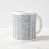 Gray Hand Drawn Chevron Pattern Grote Koffiekop (Voorkant rechts)