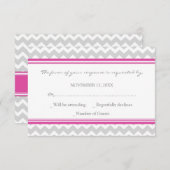 Gray Hot Pink Chevron RSVP Weddenkaart (Voorkant / Achterkant)