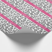 Gray Leopard Print Pattern met Roze naam Cadeaupapier (Hoek)