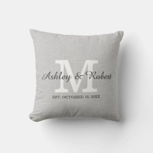Gray Linen Coal White Monogram Wedding Keepomwille Kussen