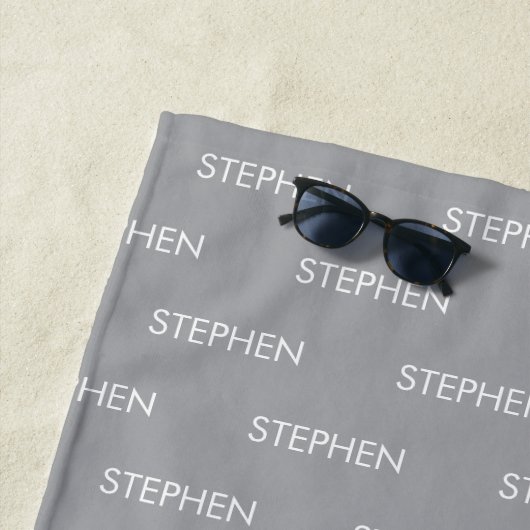 Gray minimalist custom name  strandlaken (In situ)