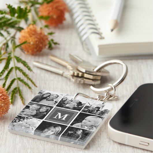 Gray Monogram Familie Foto Collage Sleutelhanger (Voorkant Rechts)