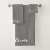 Gray Monogrammed Towel Set Bad Handdoek (Insitu)