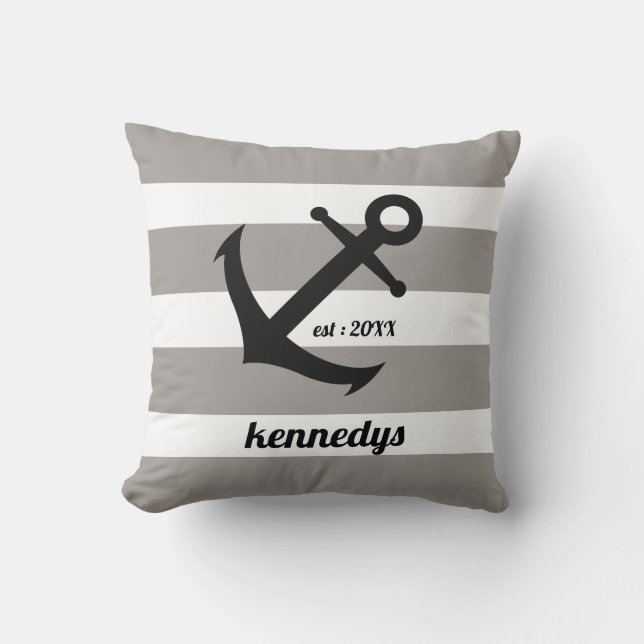 Gray Nautical Stripes Anchor Familienaam Kussen (Voorkant)