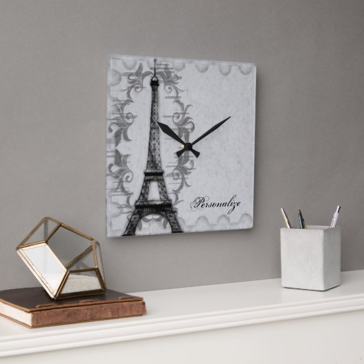 Gray Paris Grunge Wall Clock Vierkante Klok (Kantoor)