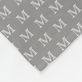 Gray Personal Monogram Patroon Fleece Deken (Hoek)