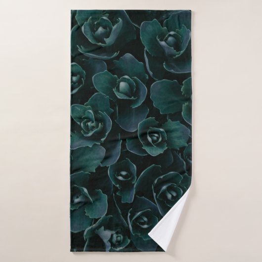 GRAY PETAL FLOWER IN BLOOM BADHANDDOEK (Badhanddoek)