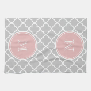 Gray Quatrefoil Patroon, Roze Monogram Theedoek
