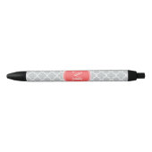 Gray Quatrefoil Pattern, Coral Monogram Zwarte Inkt Pen (Voorkant)