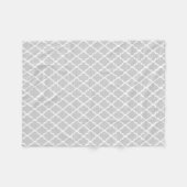 Gray Quatrefoil Tegels Patroon Fleece Deken (Voorkant (Horizontaal))