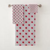 Gray Red Polka Dot Bad Handdoek (Insitu)