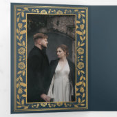 Gray Royal Medieval Sword Wedding Drieluik Uitnodiging (Binnenzijde eerst)