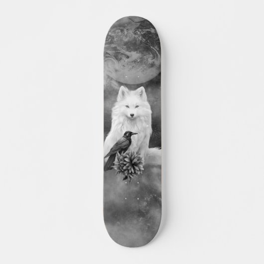 Gray Scale White Fox Fantasy Raven Moon Skate Deck (Voorkant)